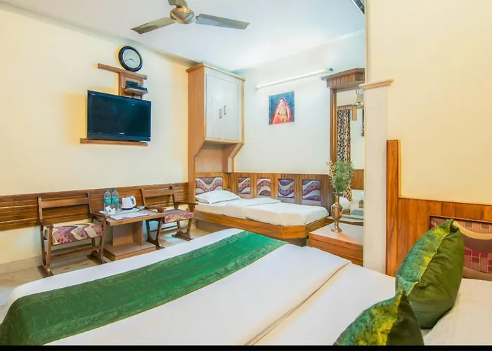 Classic Triple Room